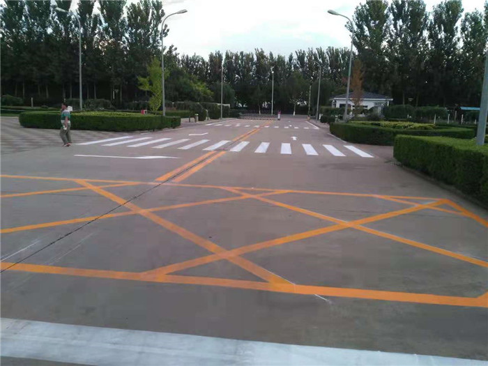 廠區(qū)劃線